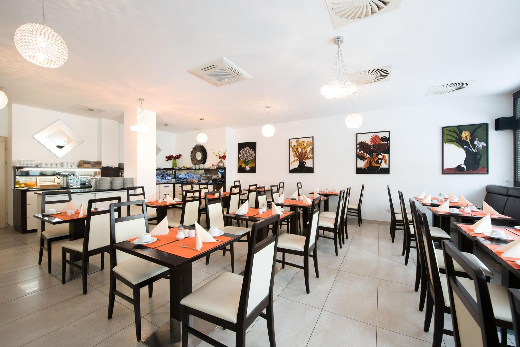 Hotel Rivoli 3*