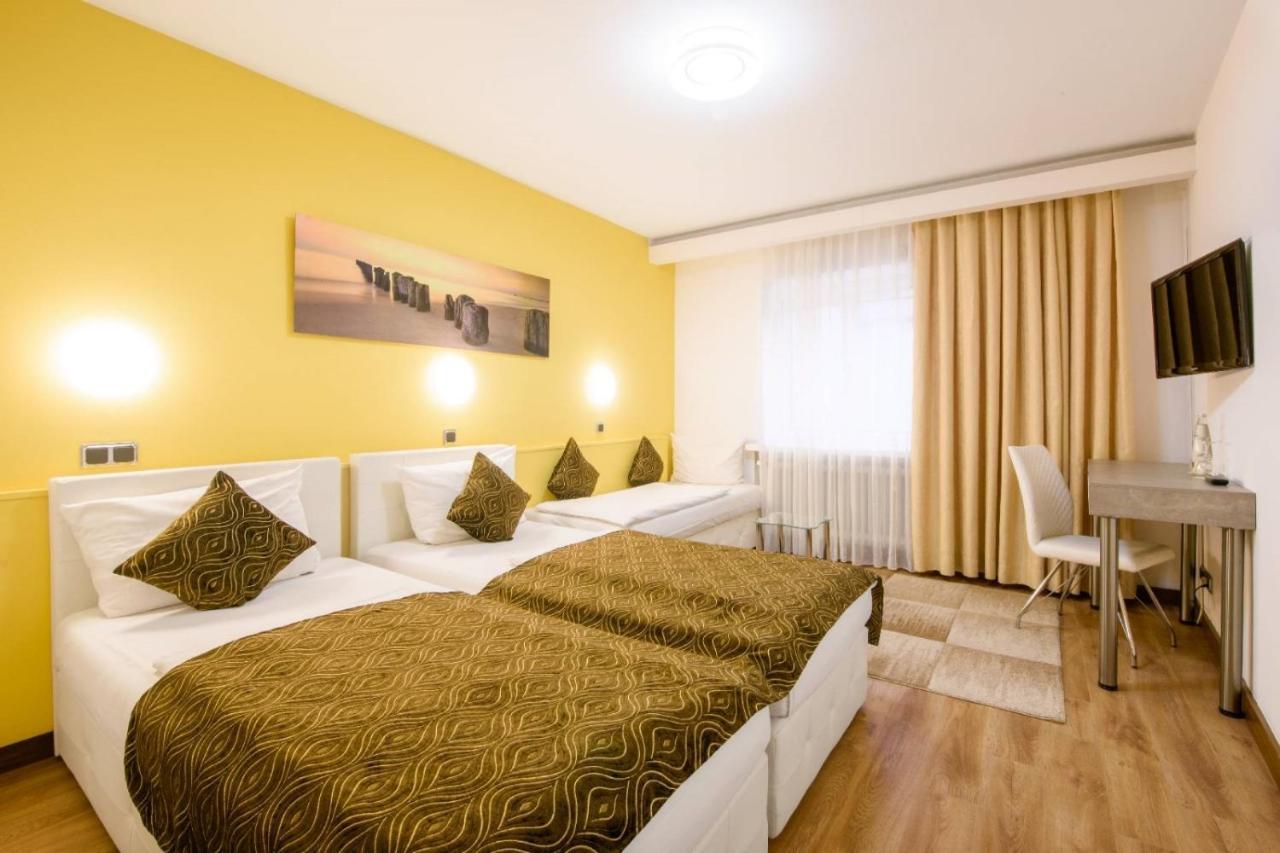 Rivoli Hotel